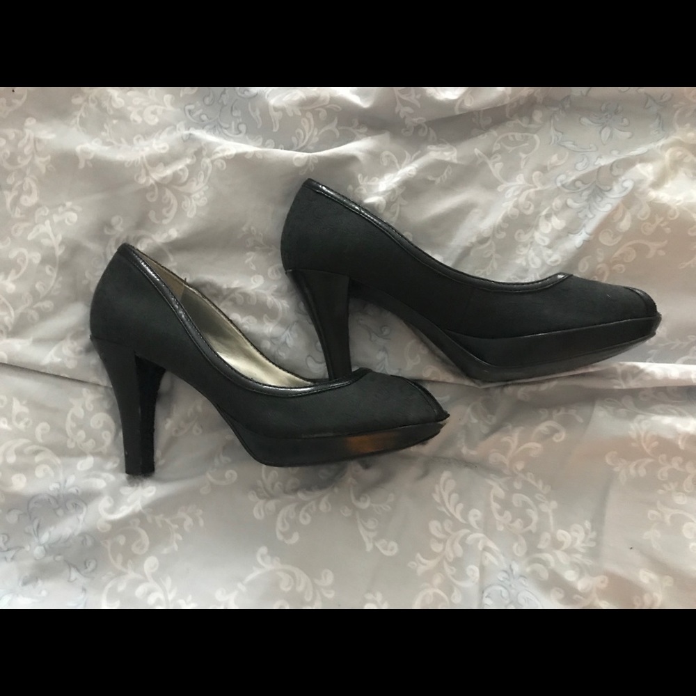 Guess high heels